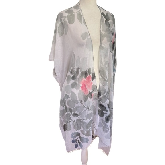 Floral Kimono Wrap One Size White with Grey Pink Floral Design Lightweight Flowy - Picture 1 of 5